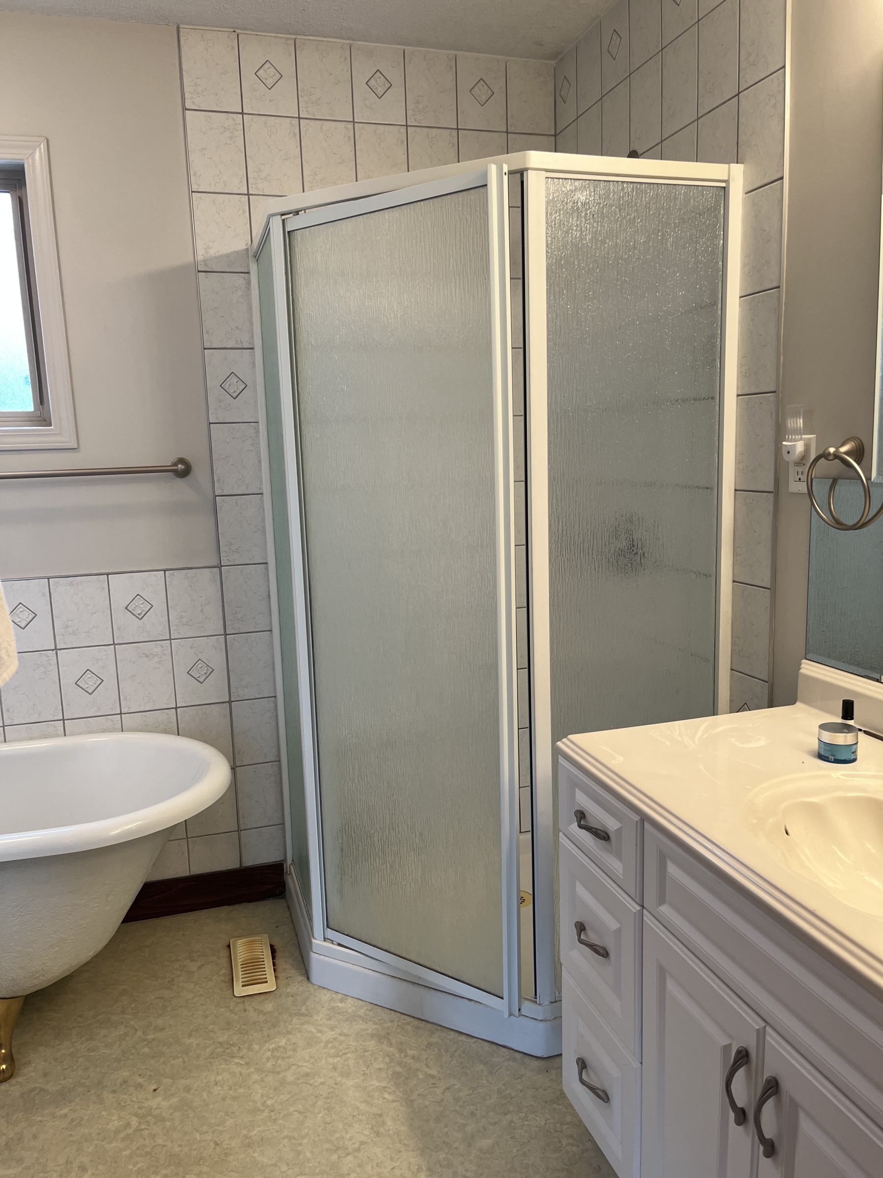 bathroom before photos