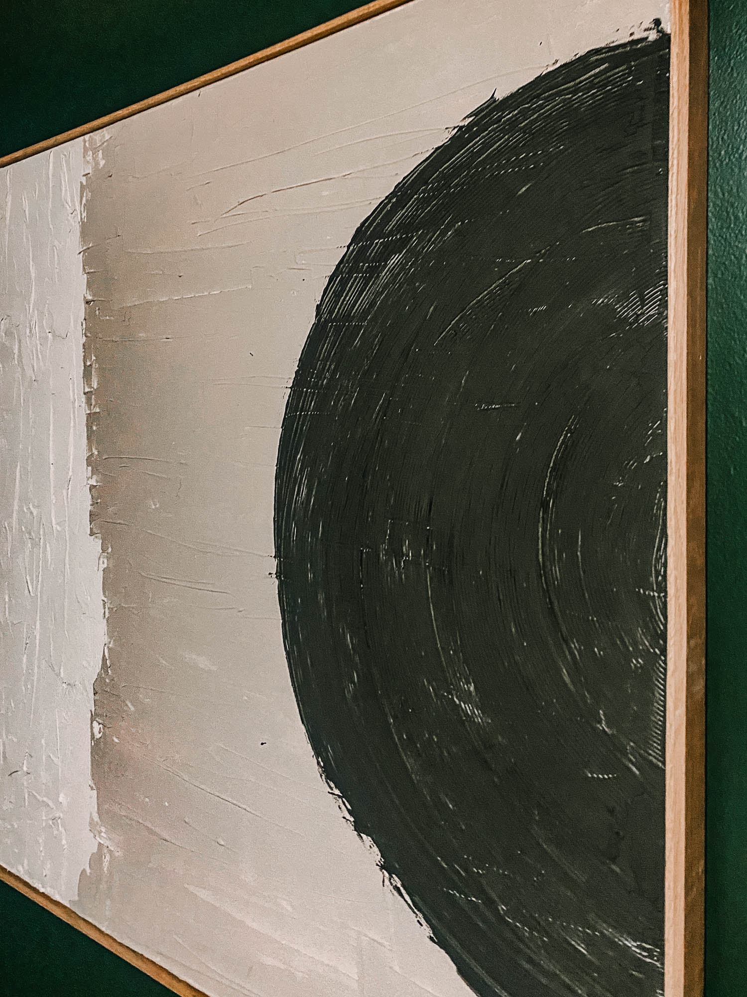 How to paint with drywall mud