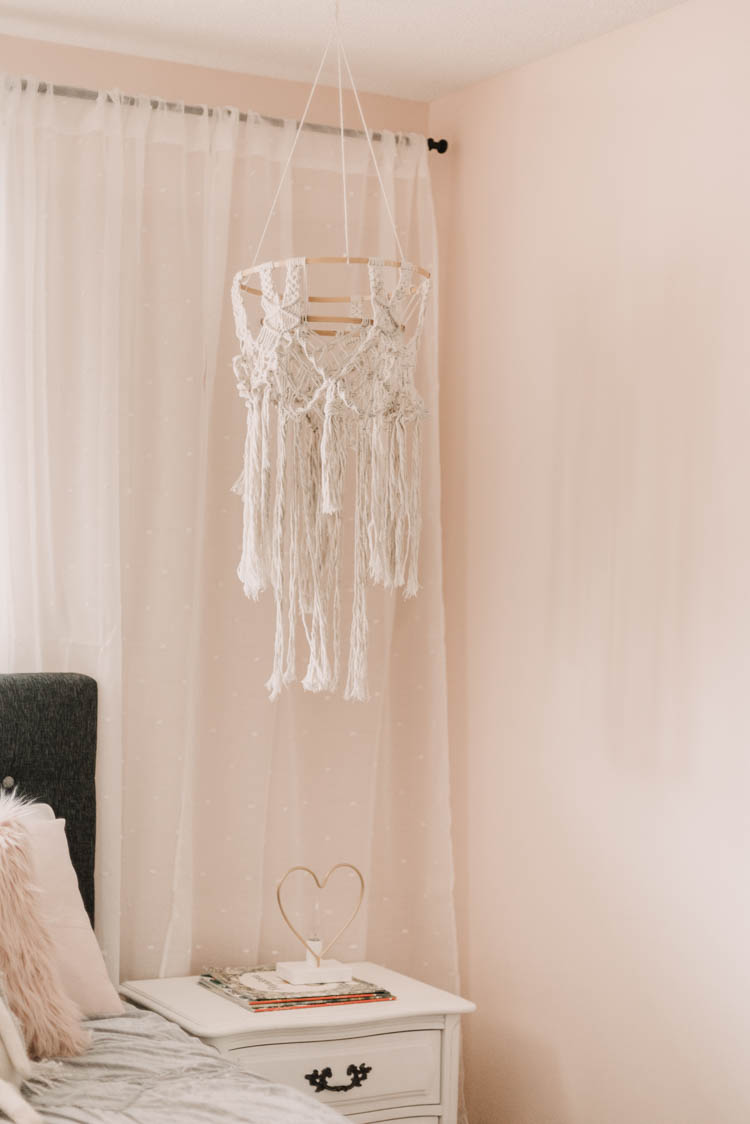 Ceiling hung Macrame in girls room- like a pretty chandelier but DIY