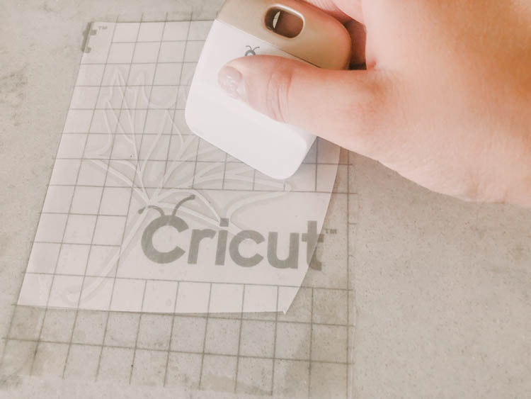 Transferring a line art leaf onto an acrylic sign