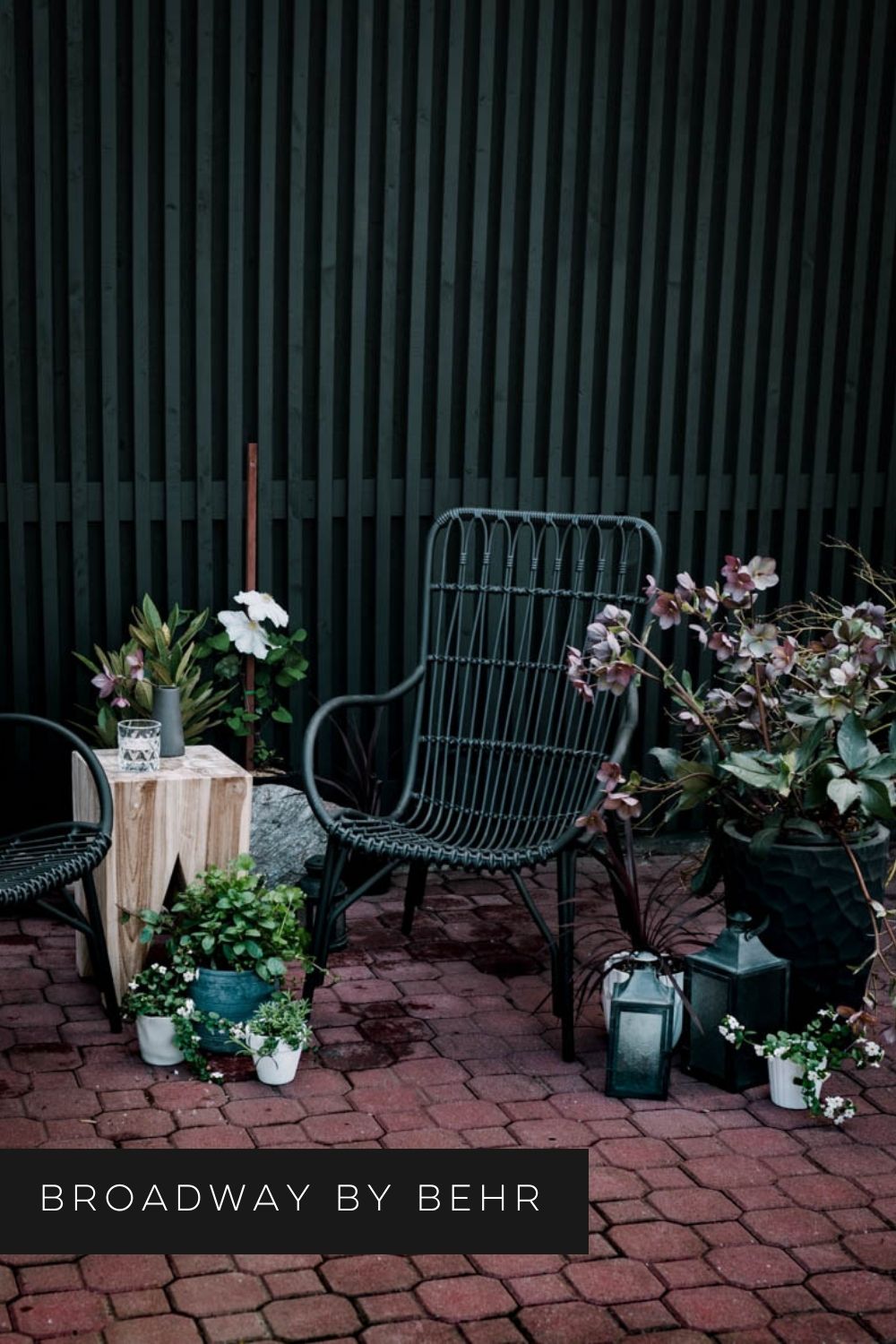 The best black paint color for your home projects