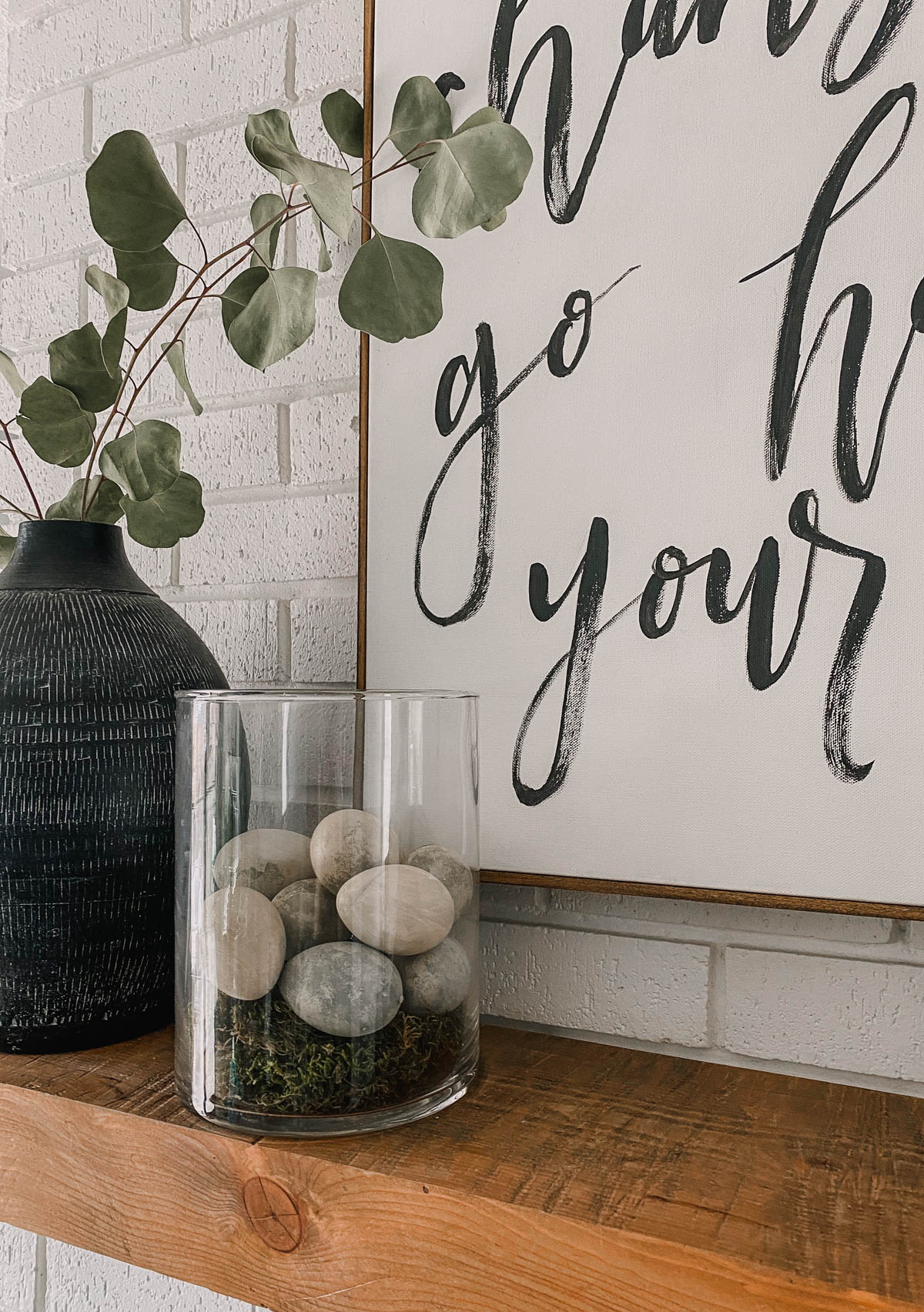 DIY Concrete look easter eggs for modern easter decor