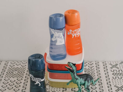DIY Kids waterbottle labels and how to make your own knockout name design