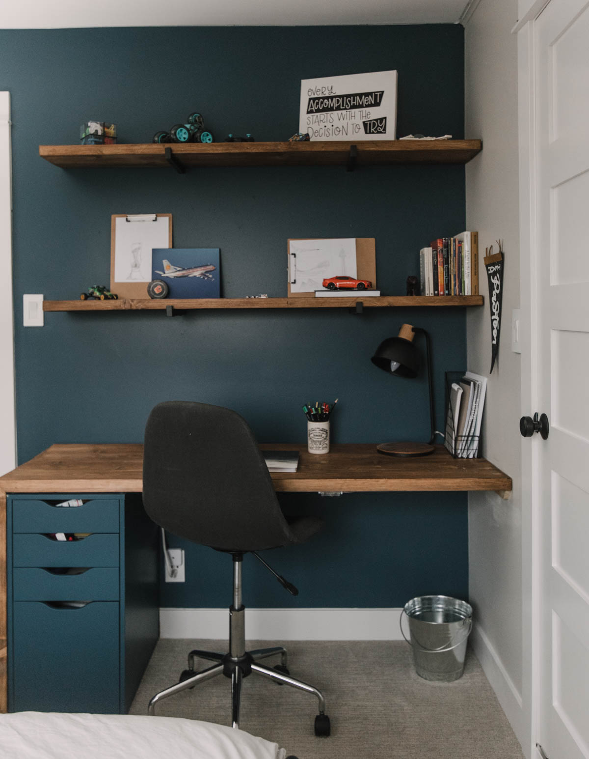 DIY Desk and shelving for a tween bedroom makeover