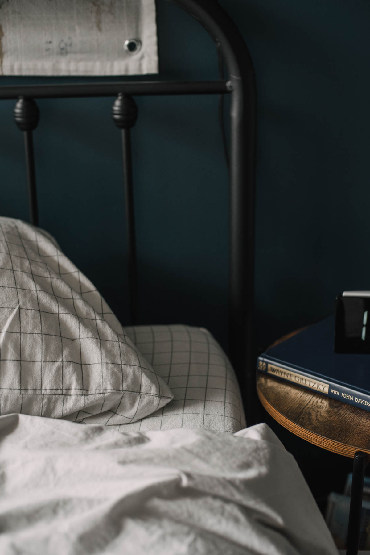 Grown up bedding for a tween bedroom 