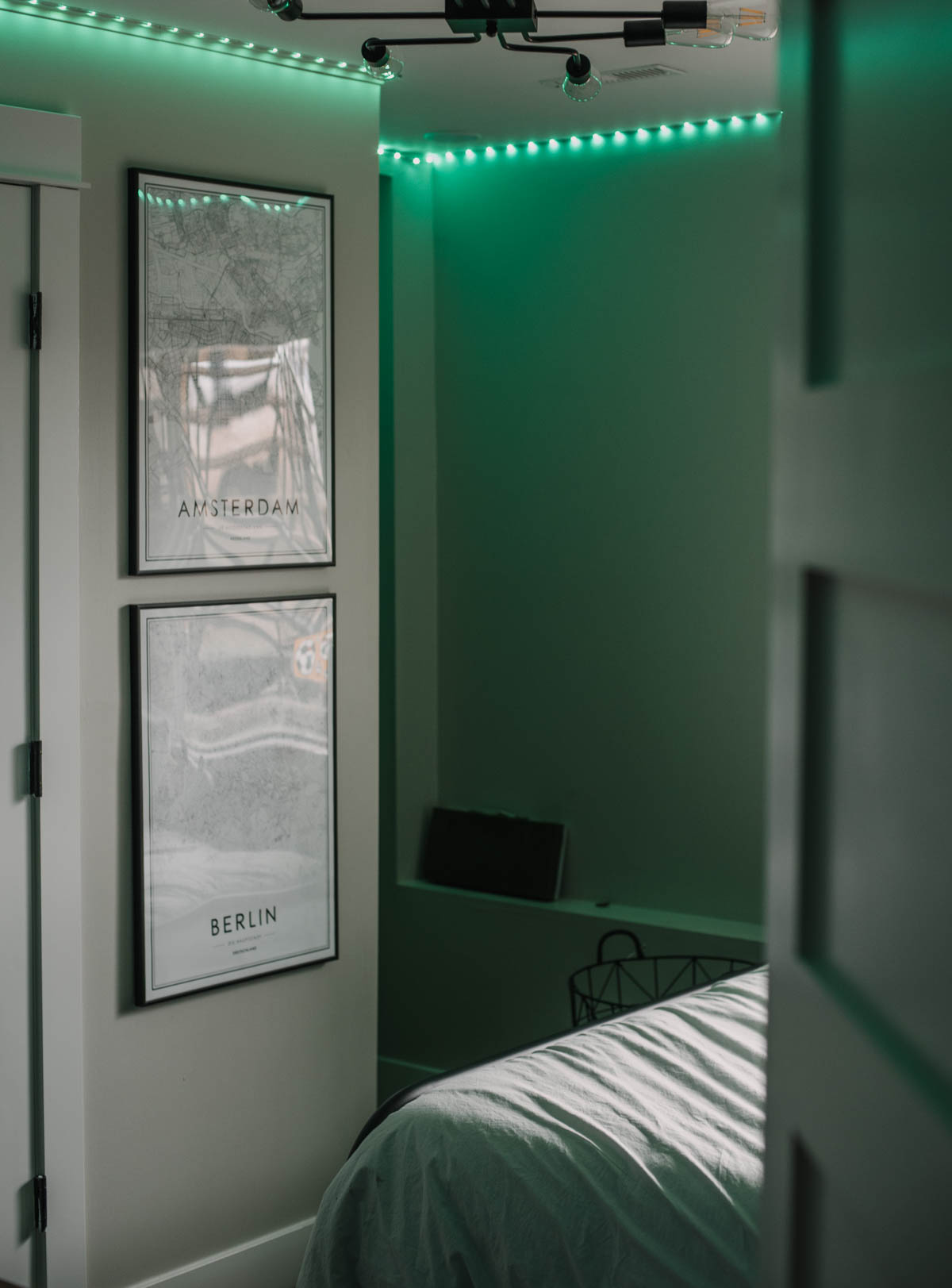 DIY Tween Bedroom makeover including LED lighting