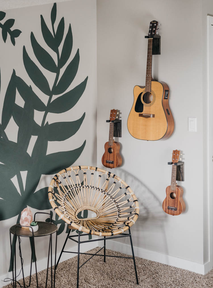 DIY Wall Mount Guitar Holder