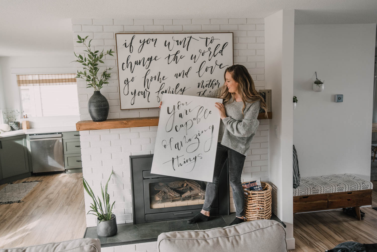 DIY brush lettered canvas