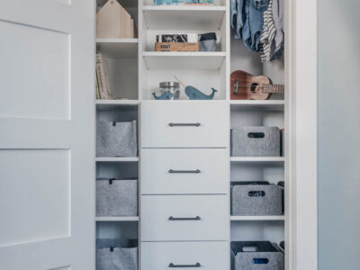 How to pick baskets for kids closet- to make the most of your space