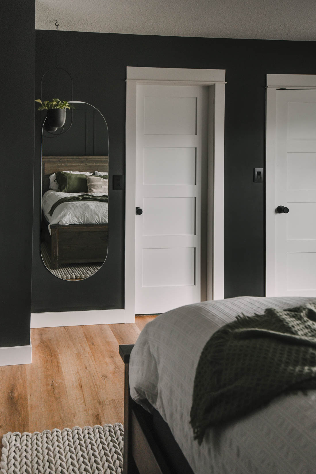 Black paint for your home projects