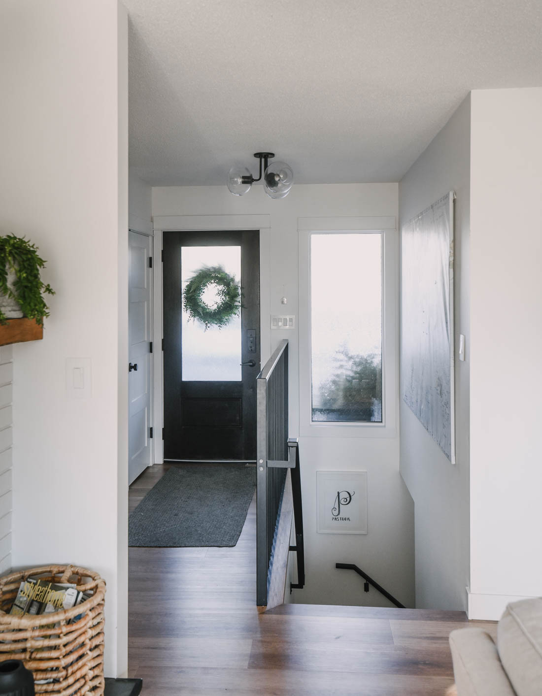Modern Small Entryway