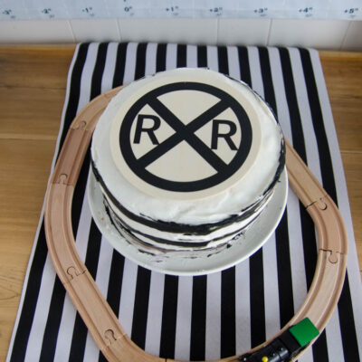 Easy Striped Cake With Railroad Cake Topper | Train Party Cake