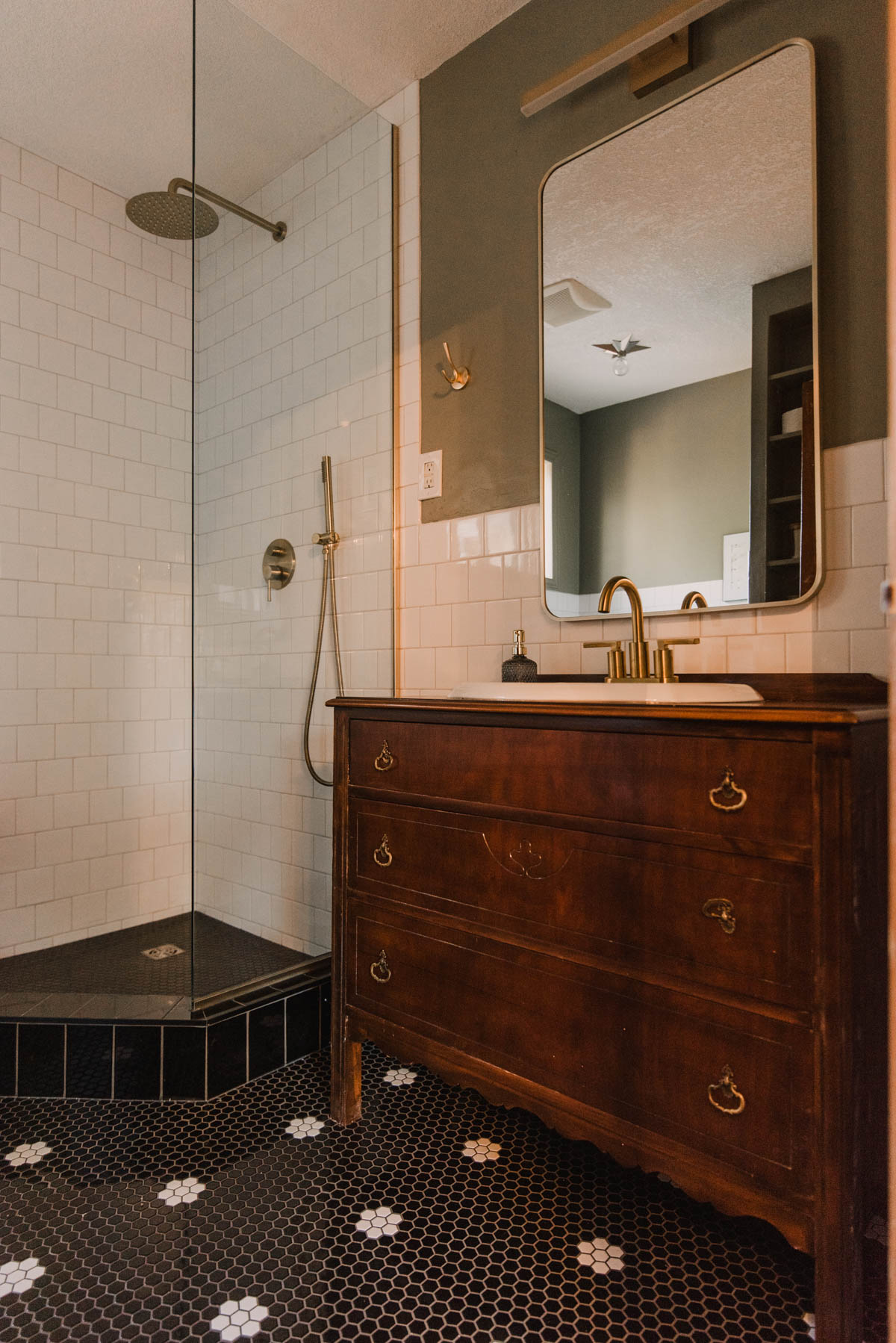 Classic bathroom with a modern twist