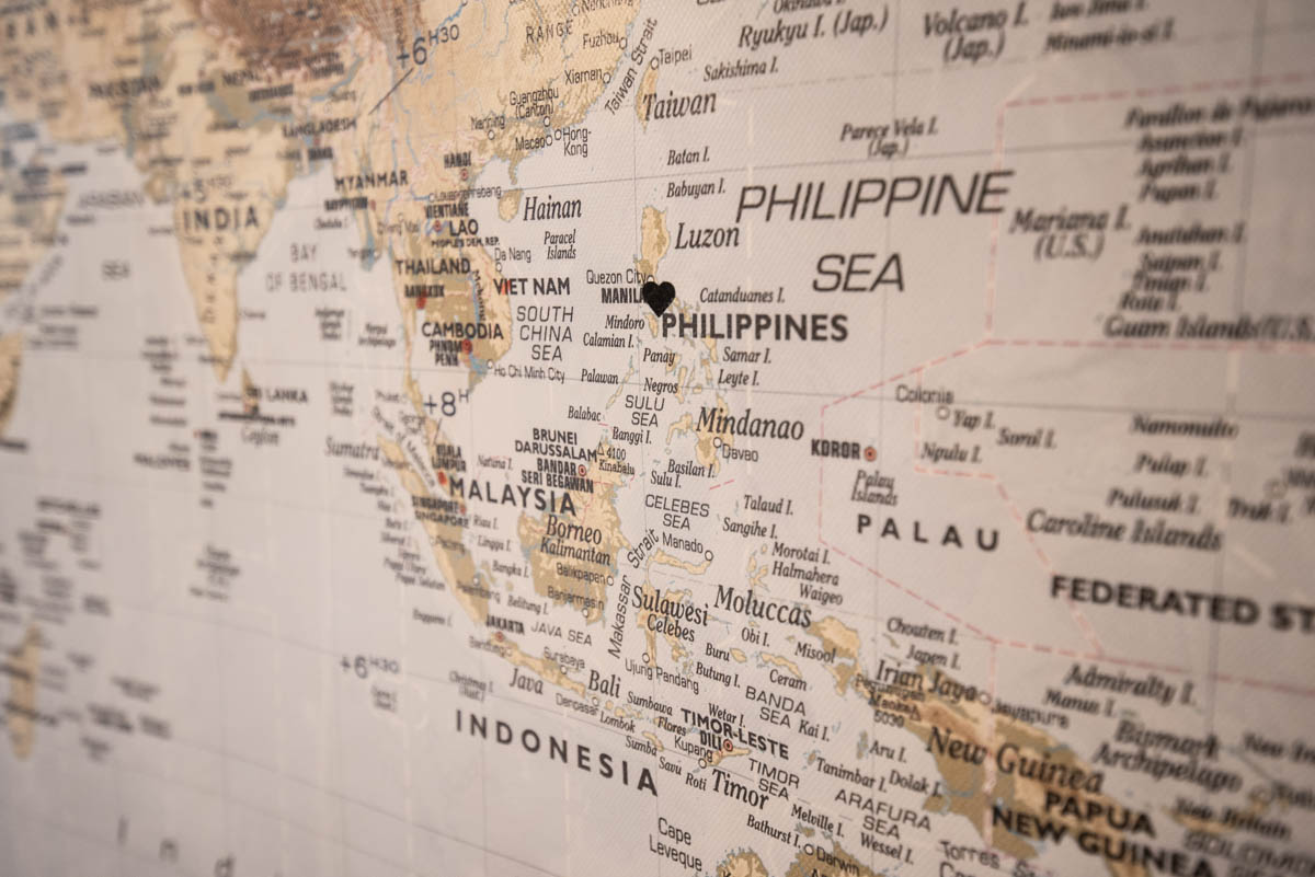 Map for airbnb guests to leave a sticker where they are from- fun guest book idea!