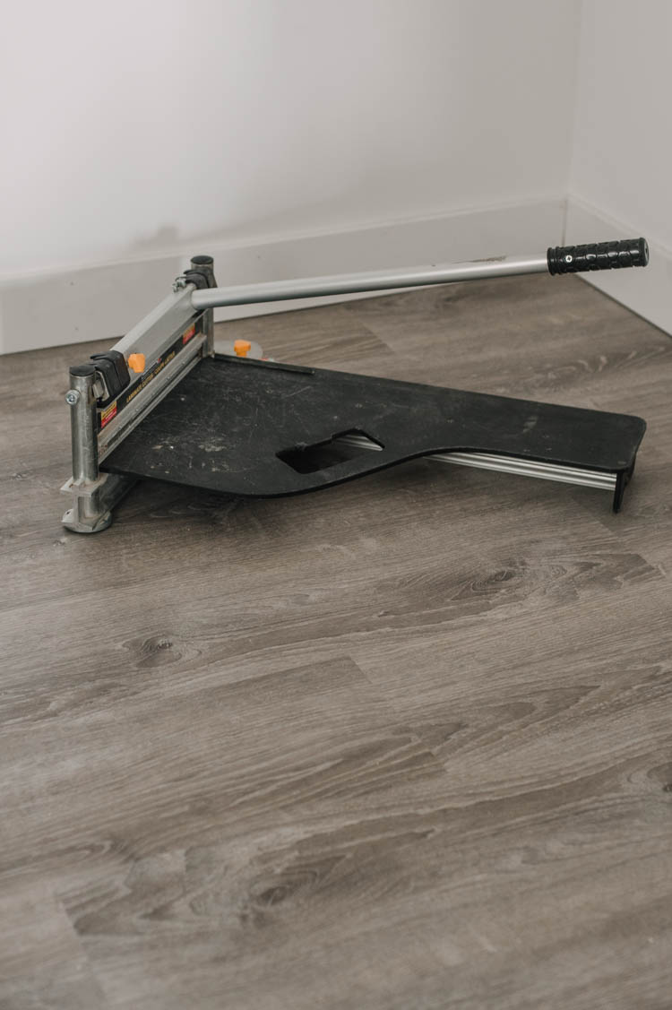 Using a laminate cutter for vinyl plank flooring