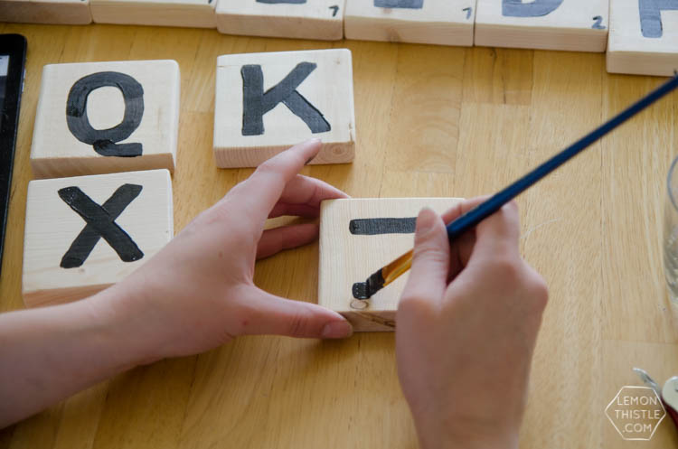 DIY Yard Games- I love the idea of having dominoes in my backyard-and speed scrabble!