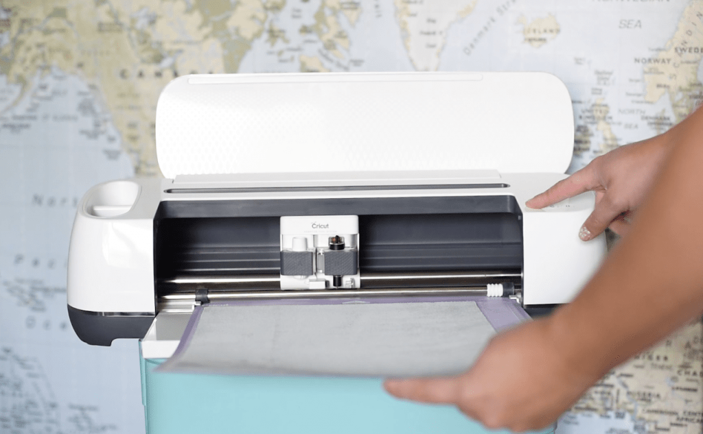 Cutting leather with the cricut maker- machine set up